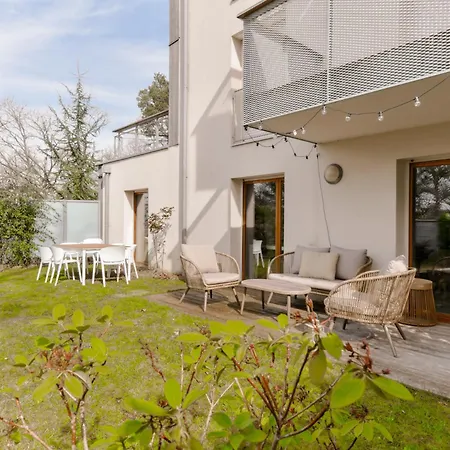 Exigehome-comme Maison Avec Jardin Et Parking Prive * Versailles